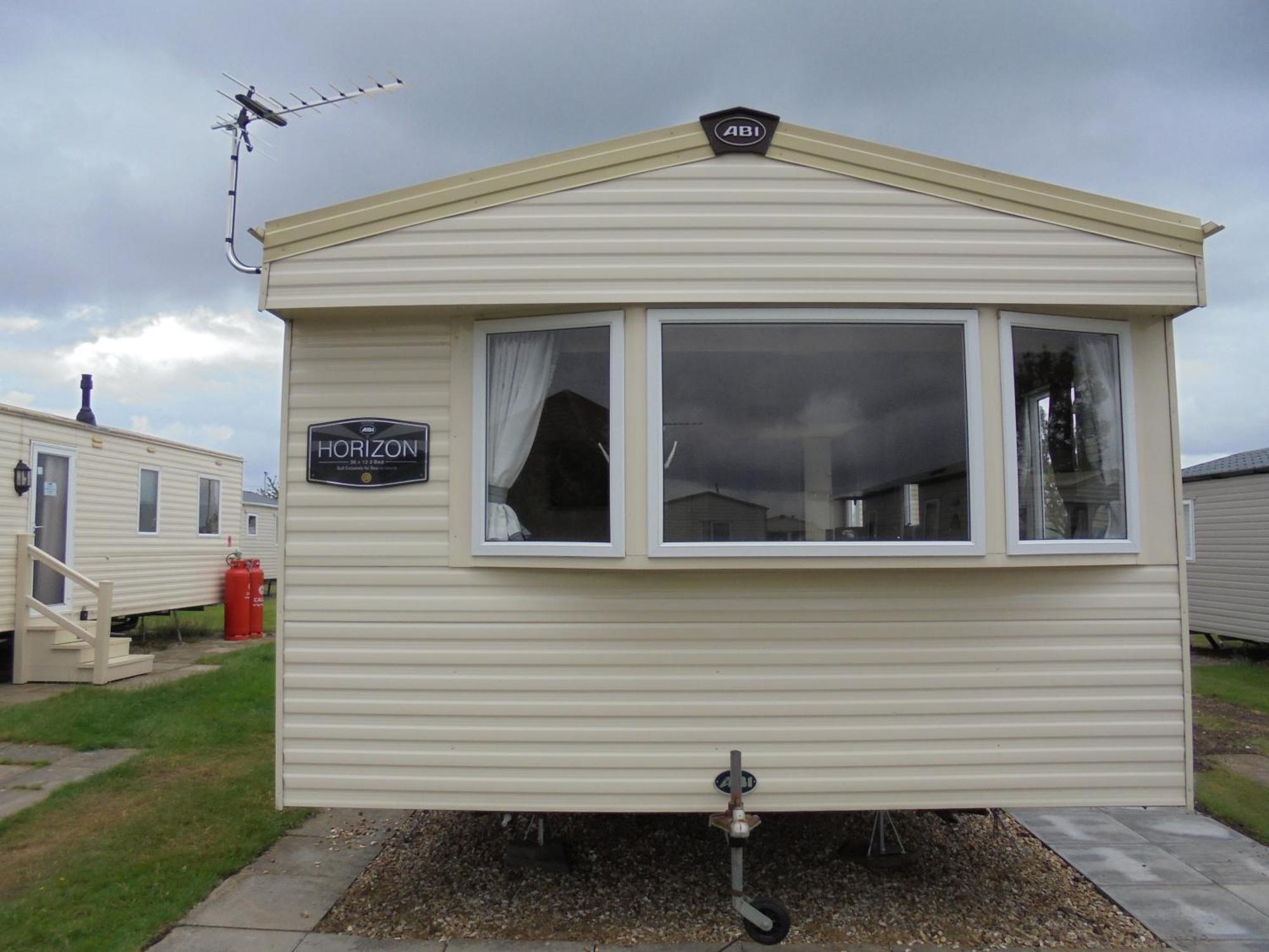 Holiday home Kingfisher Horizon Iii 8 Berth Close To Site Entrance *